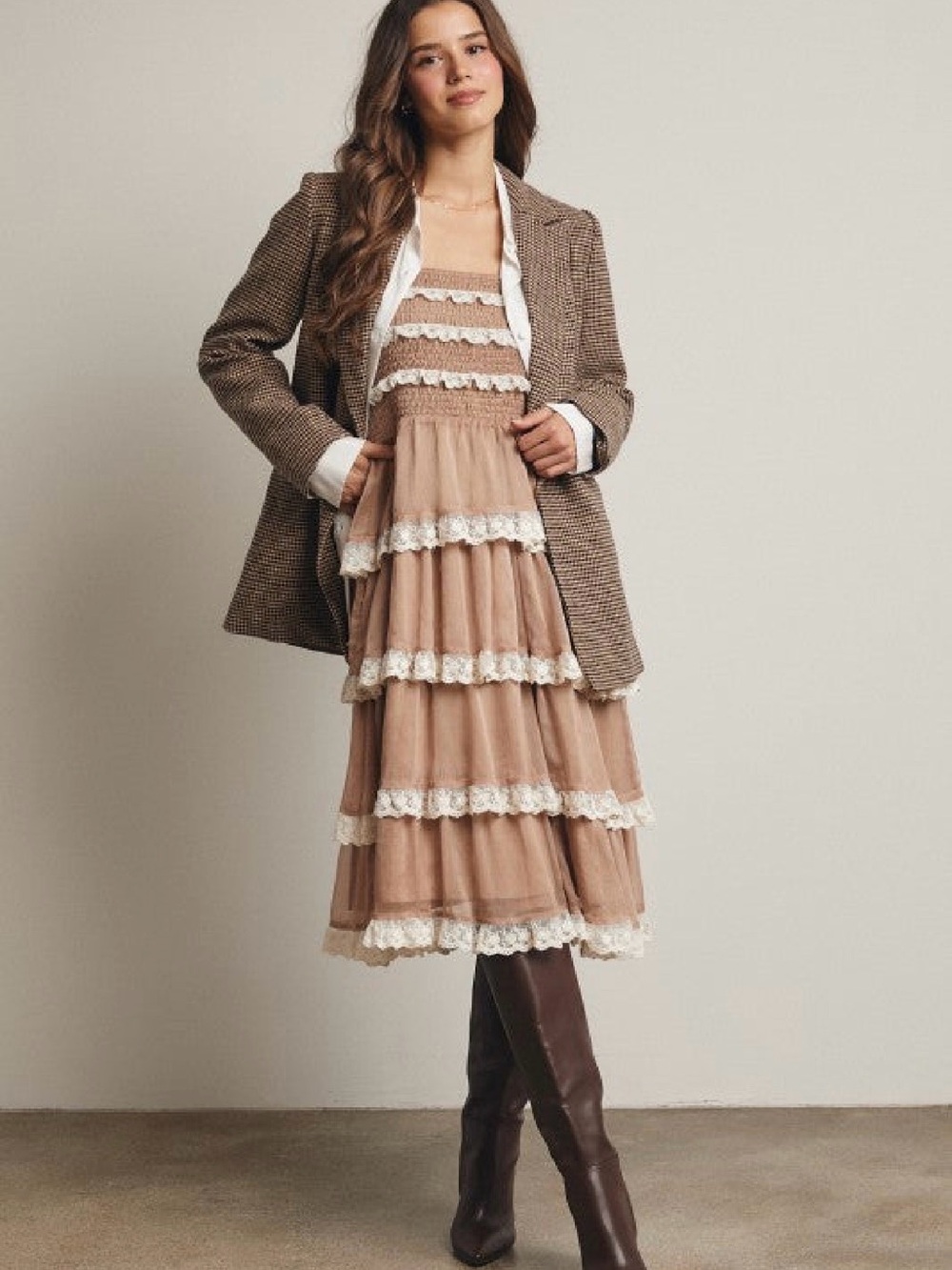 Tiered Lace Midi Dress in Taupei